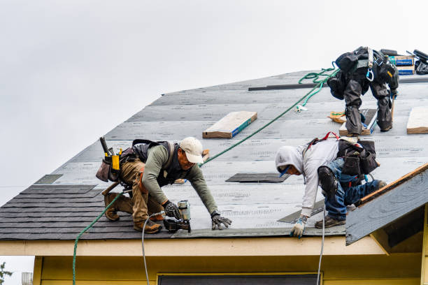 Professional Gutter Installation technician working in Bayonne, NJ